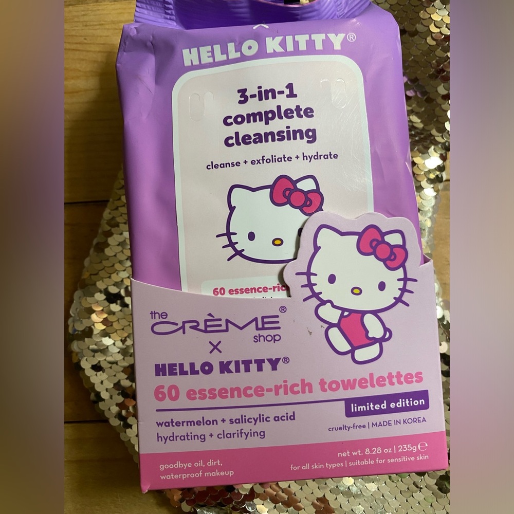 The creme shop Hello Kitty Towelettes watermelon + salicylic acid discontinued